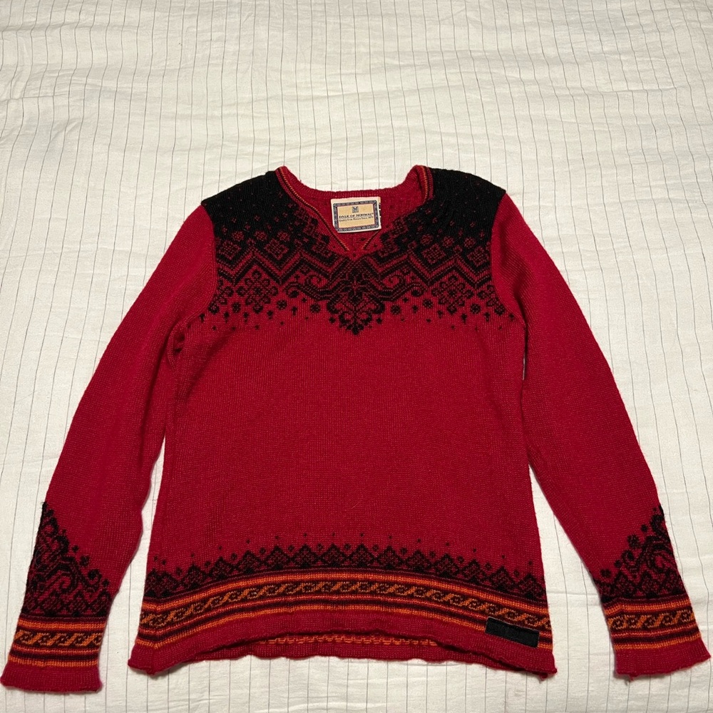 Dale of Norway Nordic Fair Isle Wool VNeck Norwegian Red & Black Women’s Sweater